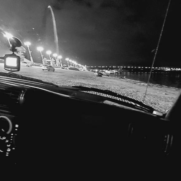 Meet your Posher, Monica aka  M.C.Hu$.T.L.eCity - Picture 11 of 16